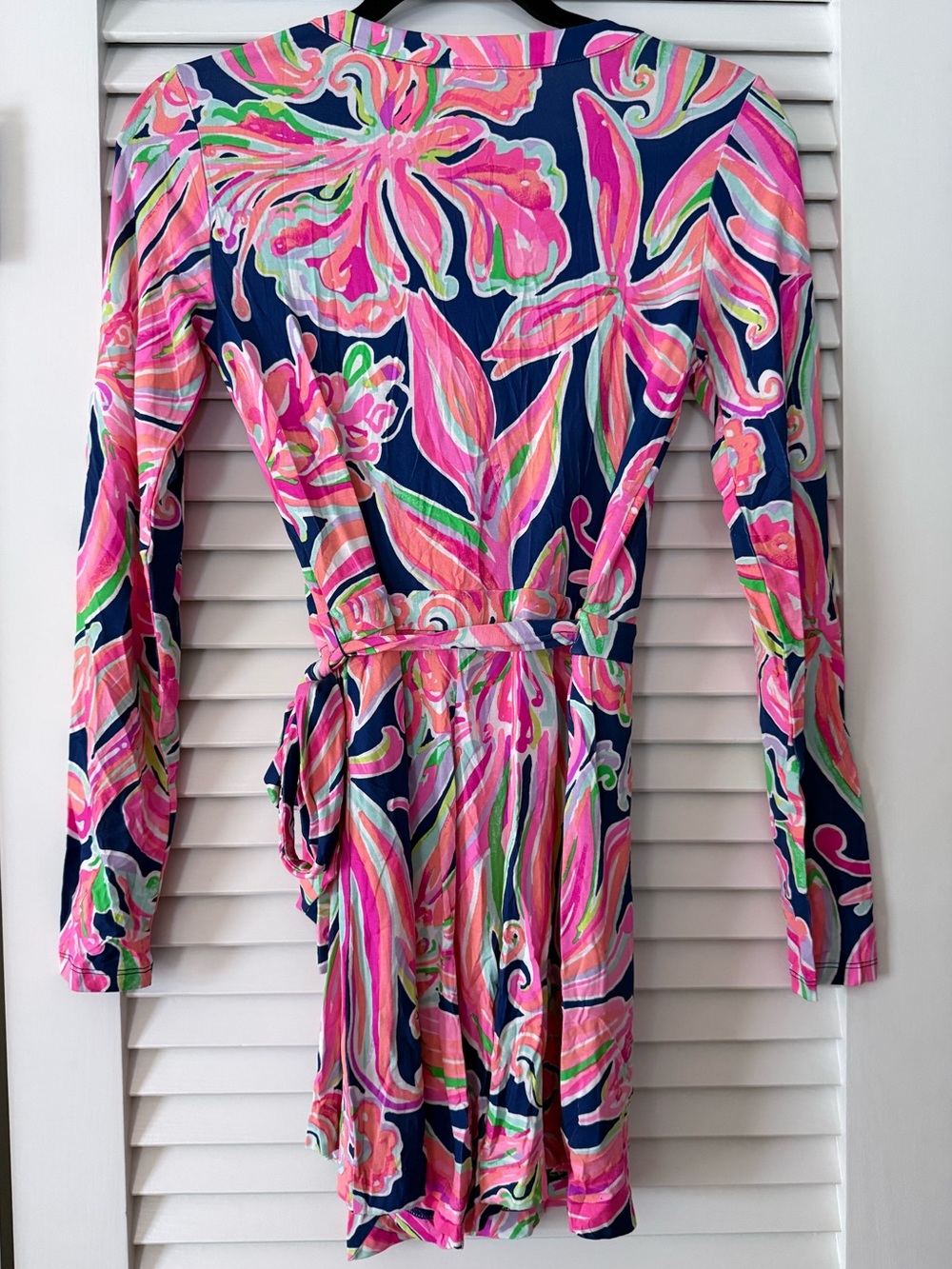 Lilly Pulitzer Tiki Wrap Romper Banana Flambe Resort Navy XS NWT Tropical Wrap - Picture 6 of 6